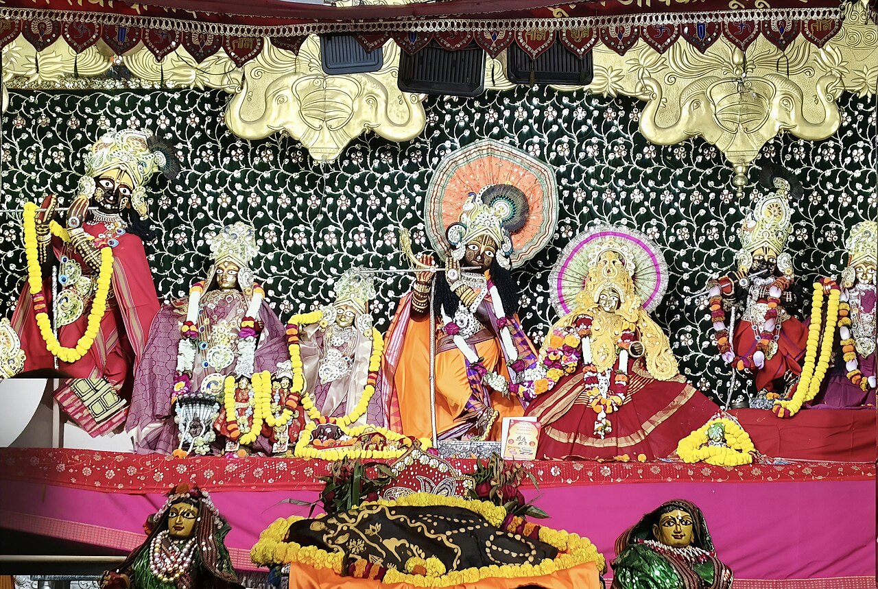 The deities of Radha Damodar
