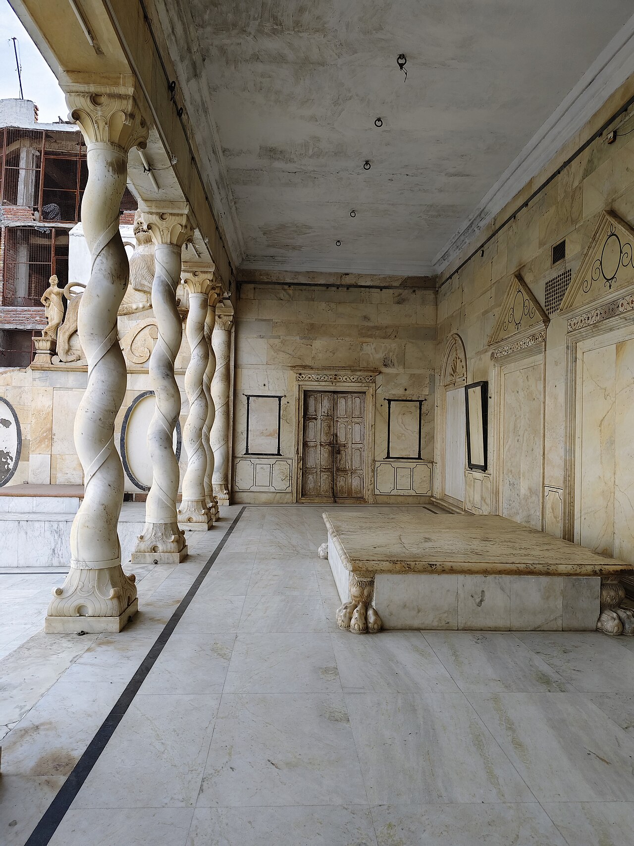 The twisted marble columns of Shahji temple